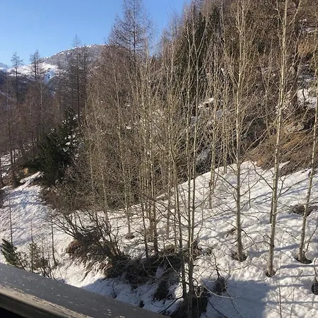 Appartement Well Equipped Studio With Balcony And Superb View